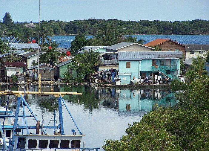 Französischer Hafen auf Roatán