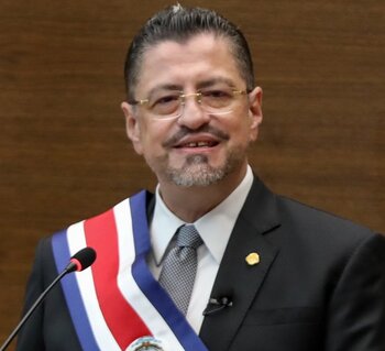 Rodrigo Chaves Robles