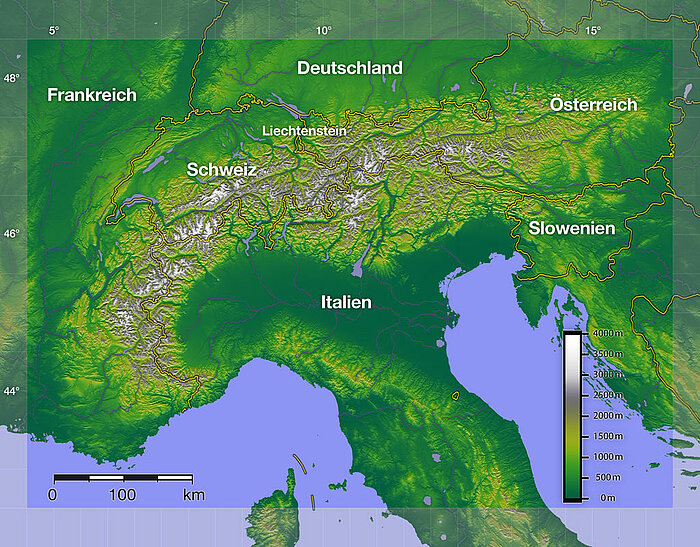 Alpen mit den Grenzen der Staaten