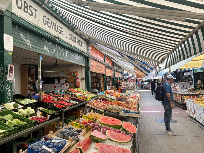 Wiener Naschmarkt
