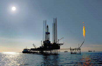 Erdölförderung im Kaspischen Meer