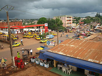 Straße in Yaoundé