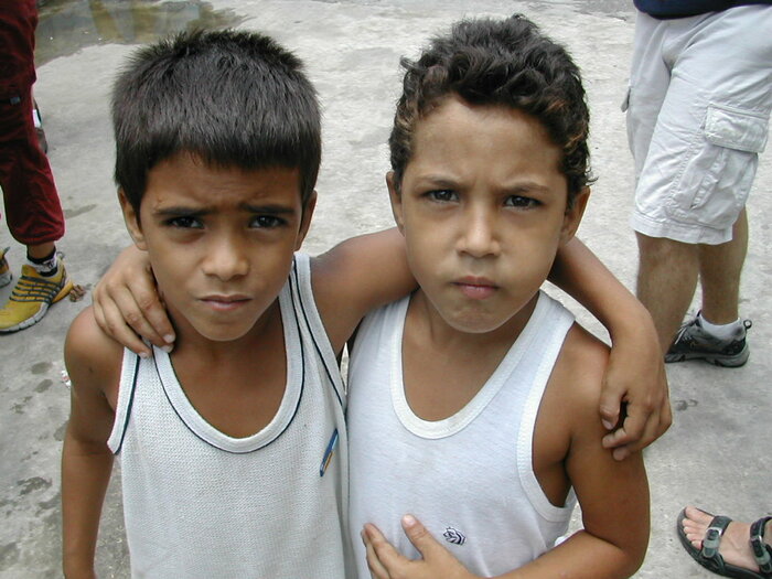 Zwei Freunde aus Kuba
