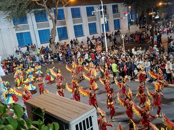 Karneval in Kap Verde: Sambagruppe in Mindelo auf Sao Vicente