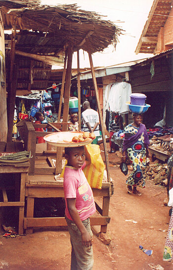 Kinderarbeit in Kamerun