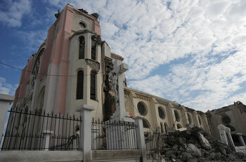 Vom Erdbeben zerstörte Kathedrale in Port-au-Prince