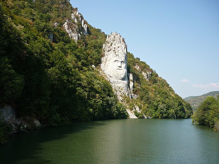 Statue des Decebalus in Dubova