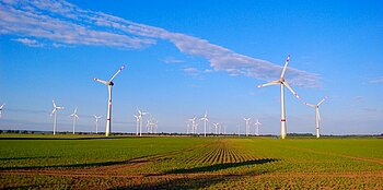 Windräder bei Altentreptow