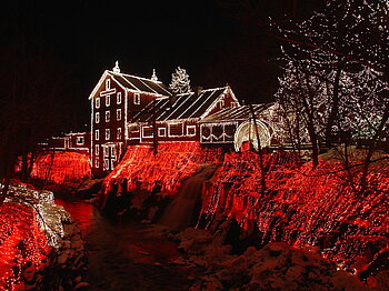 Weihnachtsdekoration an einem Haus in Ohio