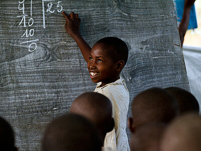 Schule im Kongo