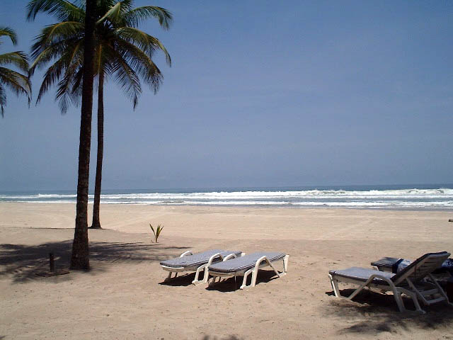 Strand von Assinie Mafia Strand an der Elfenbeinküste